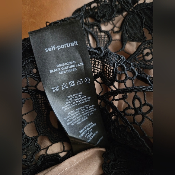Self-Portrait Guipure Lace Mini Dress In Black Gold-tone Buttons Square Neck 4 - Picture 5 of 7